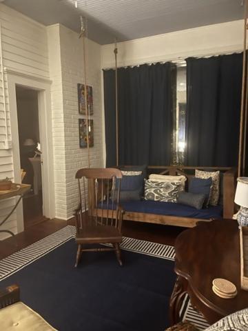 Jenny'S Downtown Hideaway Bed And Breakfast Laurel Eksteriør bilde
